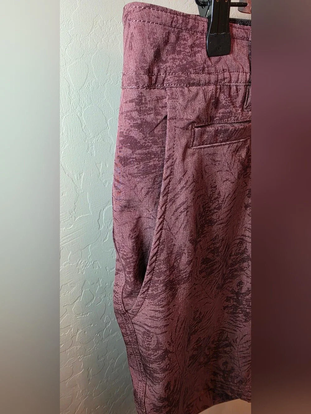 Mens 7 Diamonds Honolua Performance Shorts